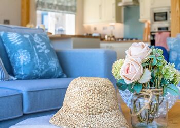 Harlyn Lodge - Atlantic Bays Holiday Park, Padstow