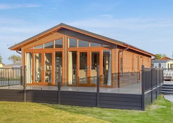 Polzeath Lodge - Atlantic Bays Holiday Park, Padstow