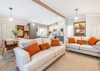 Polzeath Lodge - Atlantic Bays Holiday Park, Padstow