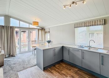 Polzeath Lodge - Atlantic Bays Holiday Park, Padstow