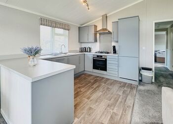 Polzeath Lodge - Atlantic Bays Holiday Park, Padstow