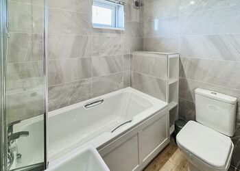 Trevone Lodge - Atlantic Bays Holiday Park, Padstow