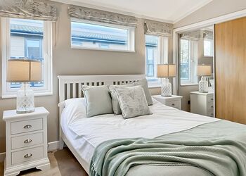 Constantine Lodge - Atlantic Bays Holiday Park, Padstow