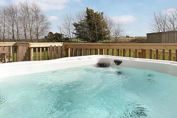 Platinum 3 Bed Hot TubRafiki - Atlantic Bays Holiday Park, Padstow