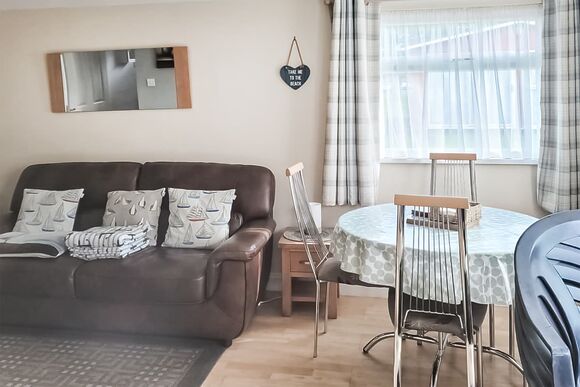 Silver 2 Bed Sun Cabin - Atlantic Bays Holiday Park, Padstow