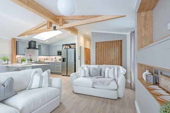 Luxury Lodge with Hot Tub & Private Decking – Sleeps 4 - Atlantic Bays Holiday Park, Padstow
