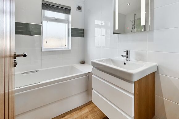 Constantine Lodge - Atlantic Bays Holiday Park, Padstow