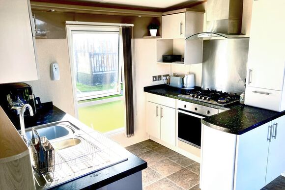 16 Daymer Retreat - Atlantic Bays Holiday Park, Padstow