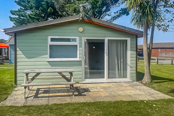 96 Sand Cottage - Atlantic Bays Holiday Park, Padstow
