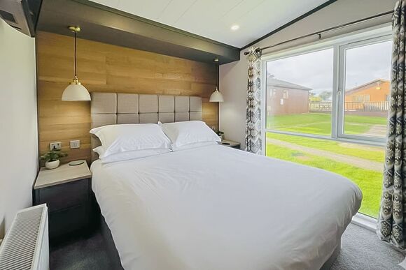 Victory Lodge - Atlantic Bays Holiday Park, Padstow