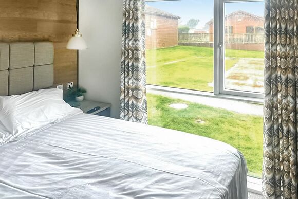 Victory Lodge - Atlantic Bays Holiday Park, Padstow