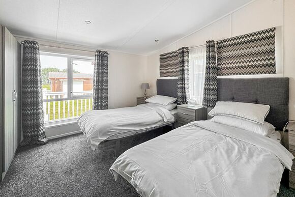 40 Foxglove Lodge - Atlantic Bays Holiday Park, Padstow