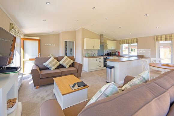 Athelington Hall Farm Lodges