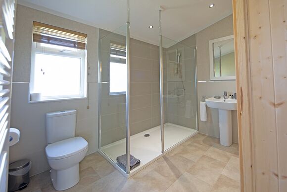 Athelington Hall Farm Lodges