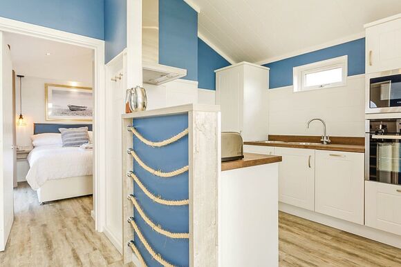 Tintagel Beach Shack