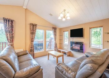 The Pines3 Bed Hot Tub Lodge - Augill Beck Holiday Park, Kirkby Stephen