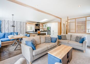 Chestnut Lodge &ndash; 2 Bed Hot Tub - Augill Beck Holiday Park, Kirkby Stephen