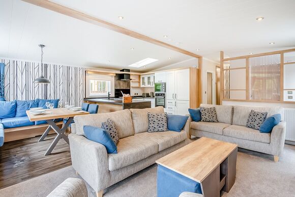 Chestnut Lodge &ndash; 2 Bed Hot Tub - Augill Beck Holiday Park, Kirkby Stephen