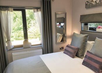 Gummers How Retreat - Avon Wood, Newby Bridge, Lake Windermere