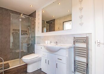 Ambleside Retreat - Avon Wood, Newby Bridge, Lake Windermere