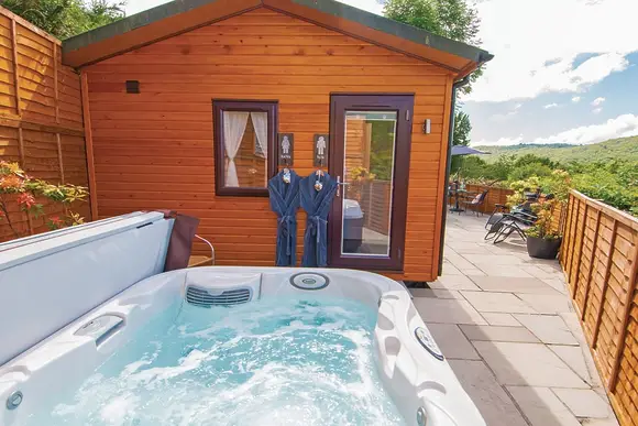 Ambleside Retreat - Avon Wood, Newby Bridge, Lake Windermere