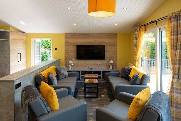 Blakeholme Lodge Plus - Avon Wood, Newby Bridge, Lake Windermere