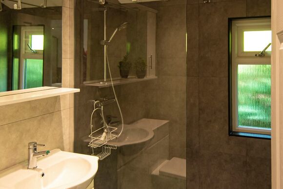 Blakeholme Lodge Plus - Avon Wood, Newby Bridge, Lake Windermere