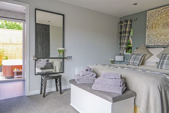Ambleside Retreat - Avon Wood, Newby Bridge, Lake Windermere