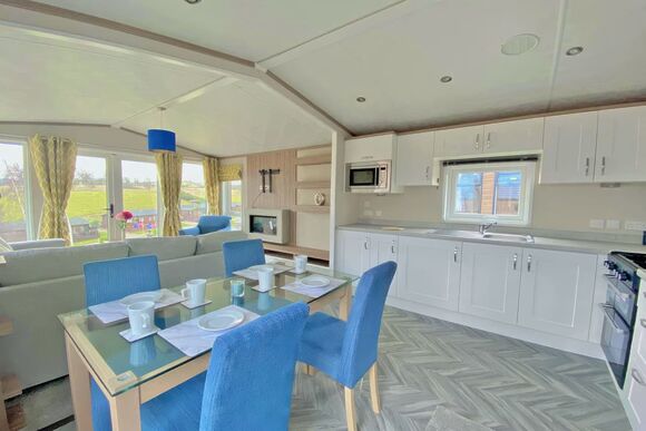 Superior 2 Bed - Badgers Retreat Holiday Park, Tunstall, Richmond