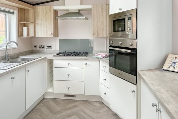 Deluxe - Badgers Retreat Holiday Park, Tunstall, Richmond