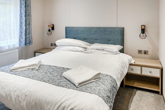 Deluxe - Badgers Retreat Holiday Park, Tunstall, Richmond