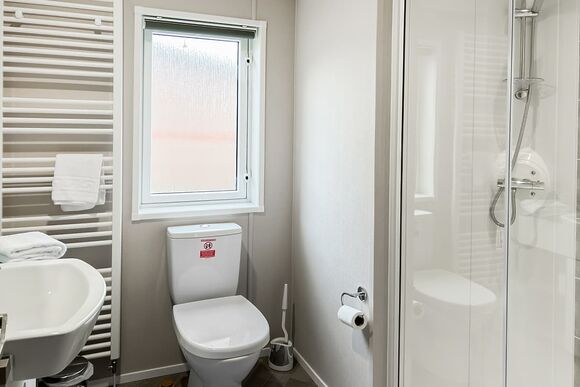 Deluxe - Badgers Retreat Holiday Park, Tunstall, Richmond