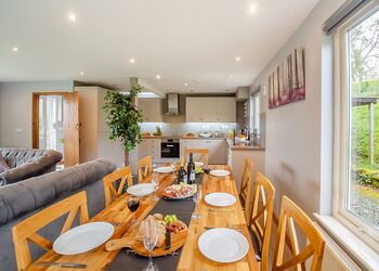 Ysgubor - Bryn Caled Cottages, Bala, Gwynedd