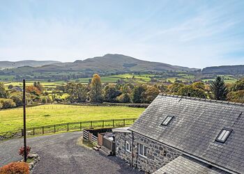 Y Beudy - Bryn Caled Cottages, Bala, Gwynedd