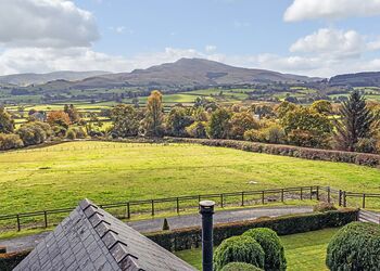Y Beudy - Bryn Caled Cottages, Bala, Gwynedd
