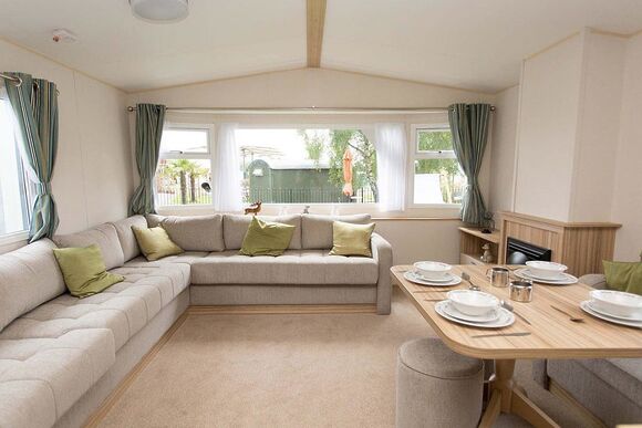 Comfort Caravan 4 - Barmouth Bay Holiday Park, Tal-Y-Bont, Gwynedd