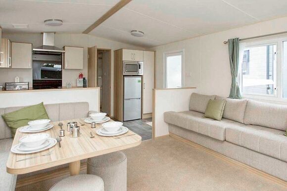 4 Berth Comfort Caravan Pet - Barmouth Bay Holiday Park, Tal-Y-Bont, Gwynedd