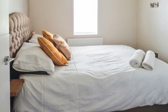 Barlings Retreat Lodge - Barlings Country Park, Langworth