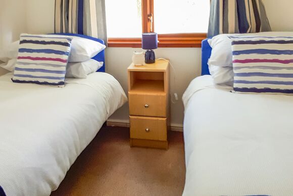 Kingfisher Lodge - Barlings Country Park, Langworth