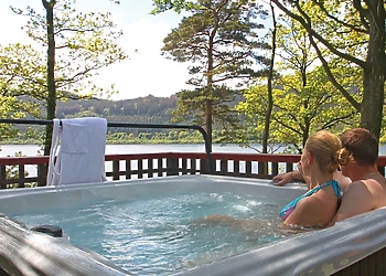 Typical Lakeland Lodge Plus 