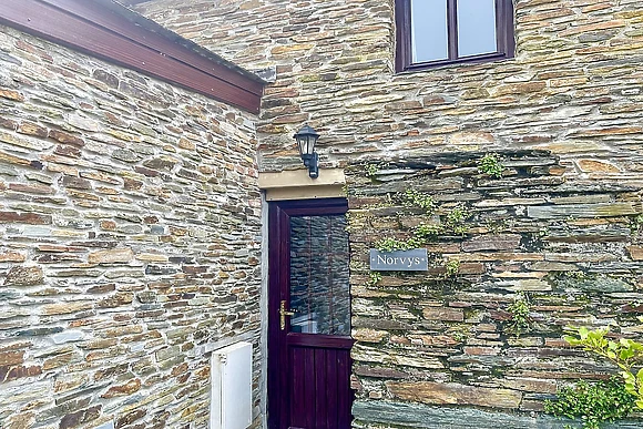 Norvys Cottage - Bossiney Bay Cottages, Tintagel