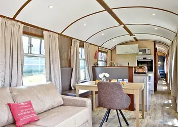 Brunel Boutique Railway Carriage 5 - Brunel Boutique Holiday Park, Dawlish Warren
