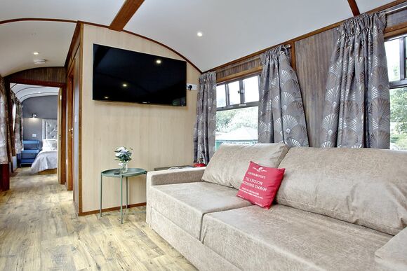 Brunel Boutique Railway Carriage 1 - Brunel Boutique Holiday Park, Dawlish Warren