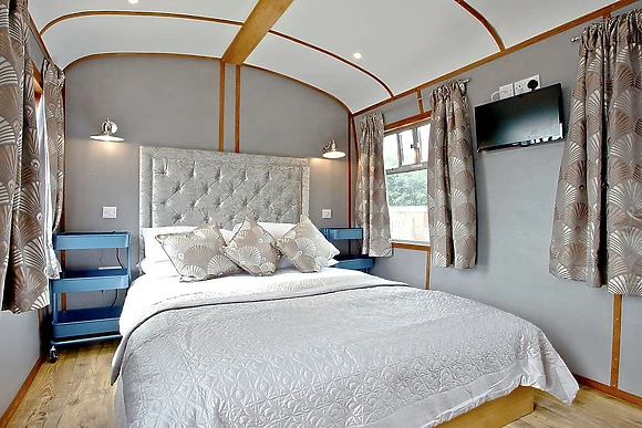 Brunel Boutique Railway Carriage 1 