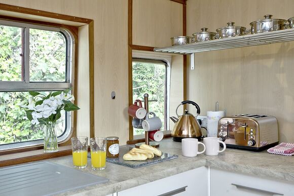 Brunel Boutique Railway Carriage 1 - Brunel Boutique Holiday Park, Dawlish Warren