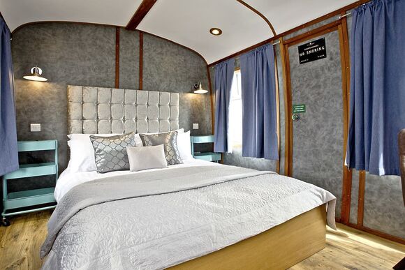 Brunel Boutique Railway Carriage 3 - Brunel Boutique Holiday Park, Dawlish Warren