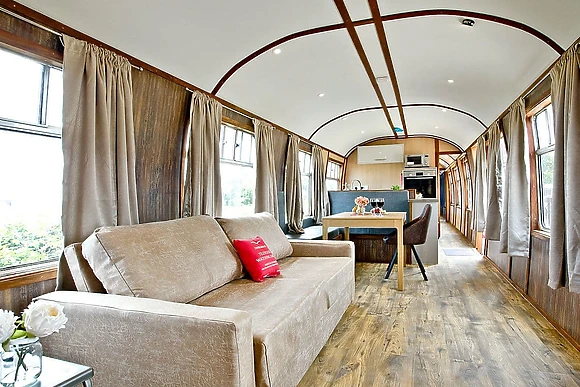 Brunel Boutique Railway Carriage 4 