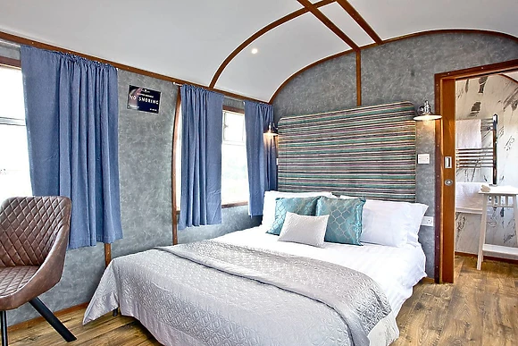 Brunel Boutique Railway Carriage 4 