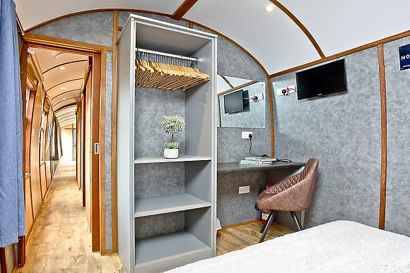 Brunel Boutique Railway Carriage 5 