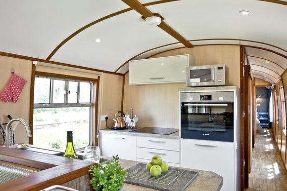 Brunel Boutique Railway Carriage 5 - Brunel Boutique Holiday Park, Dawlish Warren